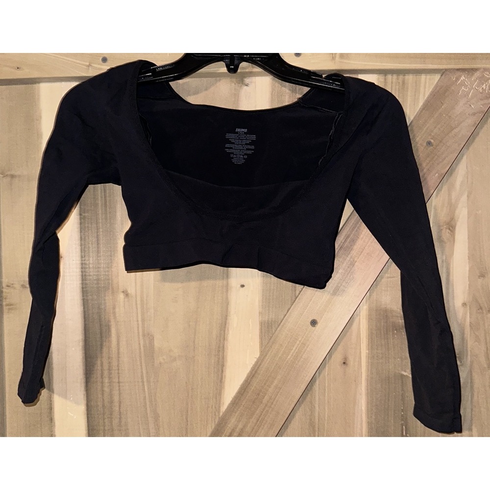 SKIMS 3/4‎ Sleeve Shrug Women's Size Large Halter Crop Onyx